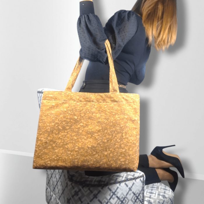 ΣΑΝΤΟΡΙΝΗ Χειροποίητη τσάντα ώμου από φελλό Ανυαφντού Anifantou