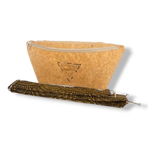 ΣΥΜΗ Χειροποίητη τσάντα μπανάνα από φελλό Ανυφαντού Anifantou