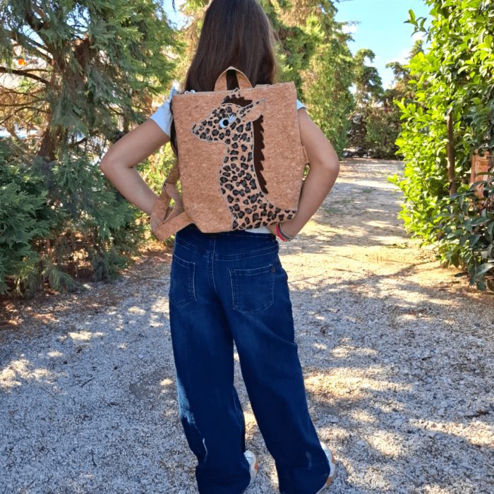 ΚΑΜΗΛΟΠΑΡΔΑΛΗ Χειροποίητο παιδικό σακίδιο πλάτης από φελλό Ανυφαντού