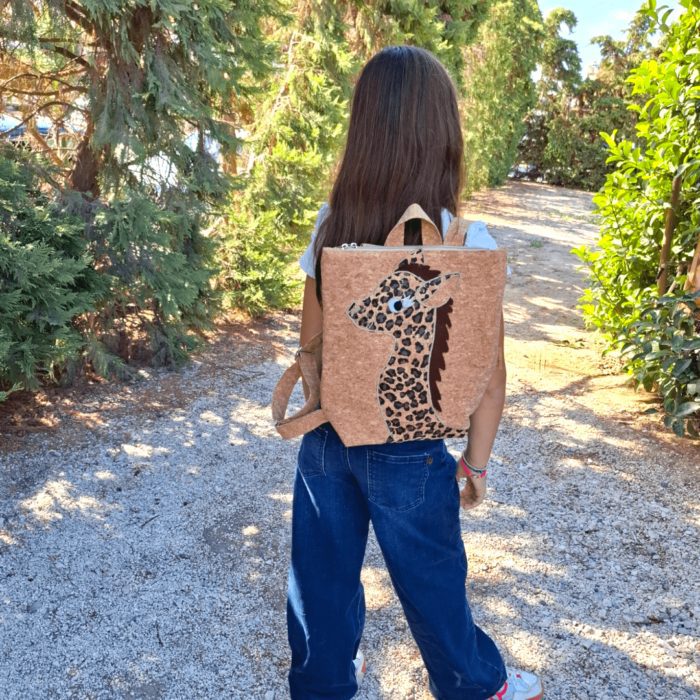 ΚΑΜΗΛΟΠΑΡΔΑΛΗ Χειροποίητο παιδικό σακίδιο πλάτης από φελλό Ανυφαντού