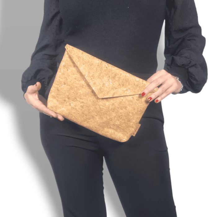 ΑΝΤΙΠΑΡΟΣ Χειροποίητος φάκελος από φελλό Ανυφαντού Anifantou