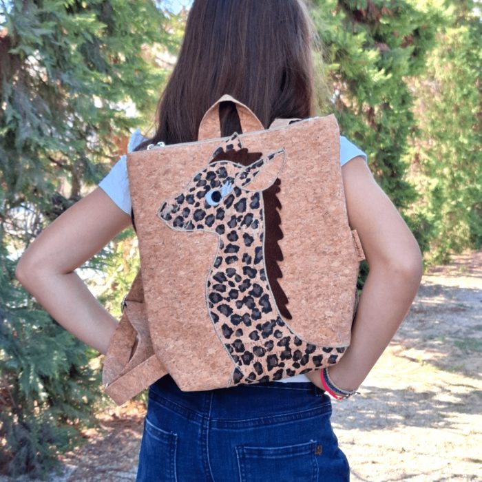 ΚΑΜΗΛΟΠΑΡΔΑΛΗ Χειροποίητο παιδικό σακίδιο πλάτης από φελλό Ανυφαντού