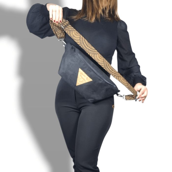 ΘΗΡΑΣΙΑ Χειροποίητη τσάντα μπανάνα ώμου Ανυαφντού Anifantou