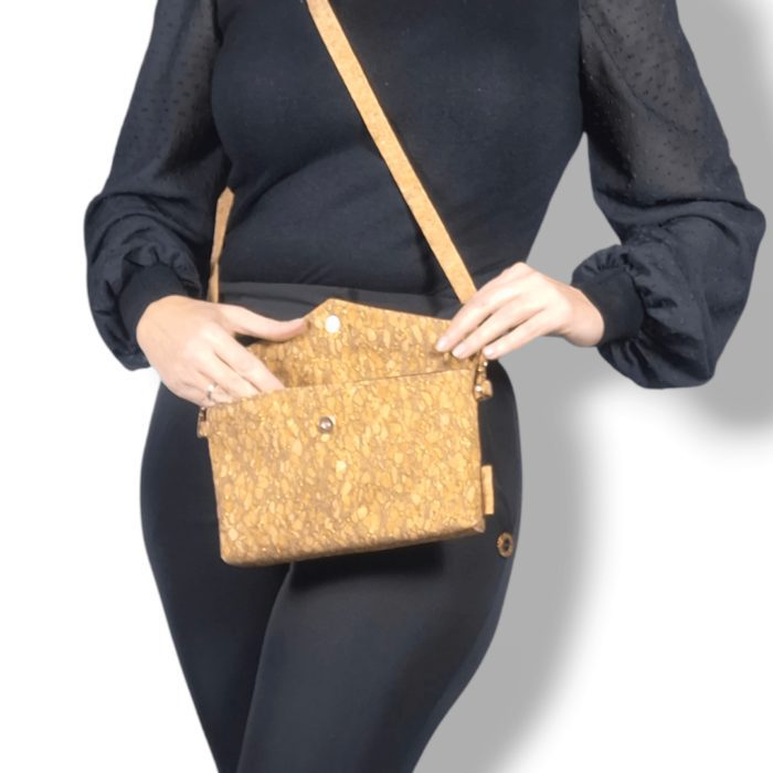 ΦΟΥΡΝΟΙ Χειροποίητη τσάντα χιαστί από φελλό Ανυφαντού Anifantou