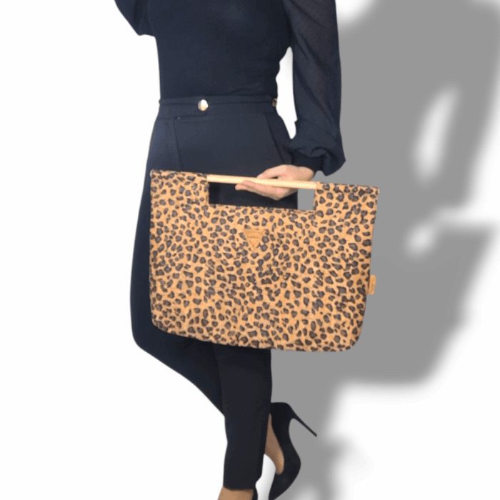 ΑΜΟΡΓΟΣ Χειροποίητη τσάντα χειρός από φελλό leopard με ξύλινη λαβή - Anifantou