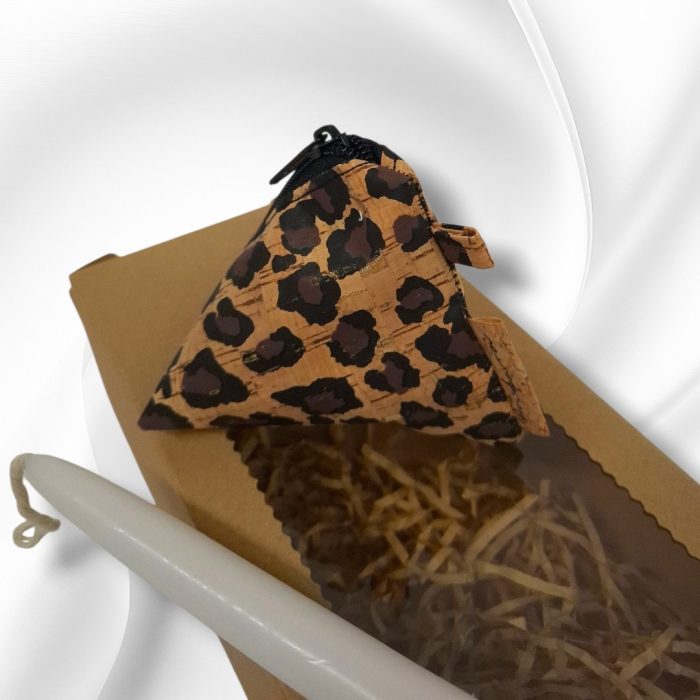 ΛΑΜΠΑΔΑ – ΠΟΡΤΟΦΟΛΑΚΙ ΠΥΡΑΜΙΔΑ ΑΠΟ ΦΕΛΛΟ LEOPARD