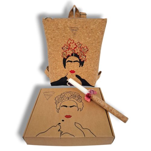 ΛΑΜΠΑΔΑ ΚΑΙ ΤΣΑΝΤΑ ΑΠΟ ΦΕΛΛΟ