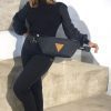 Χειροποίητη τσάντα μπανάννα από μαύρο φελλό Ανυφαντού