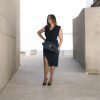 Χειροποίητη γυναικεία τσάντα πουγκί (bucket bag) από φυσικό μαύρο φελλό με μαύρη κοκάλινη αλυσίδα, δημιουργία της Anifantou.