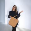 ΧΑΛΚΗ χειροποίητη μεγάλη τσάντα ώμου από φυσικό φελλό Anifantou